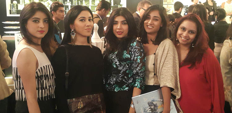 Foha Raza, Anber Javed, Sadaf Zarrar, Anum Mansuri, Samra Muslim