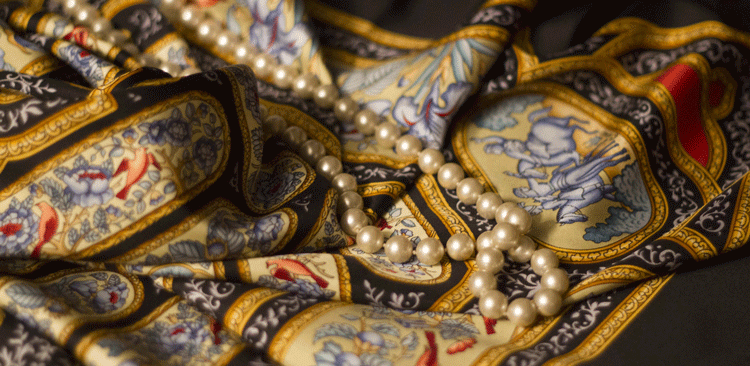 Ivory Emporium Luxe en Soie Mehreen Tanveer