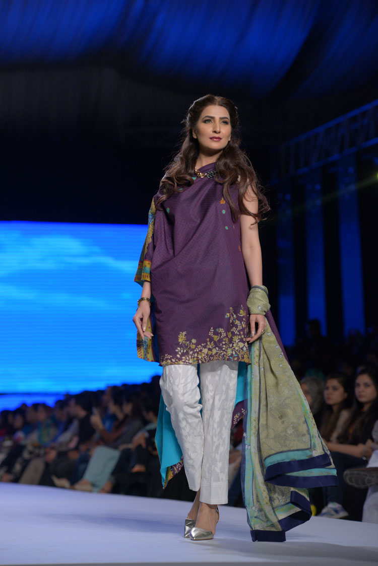 Sania Maskatiya for Al Karam