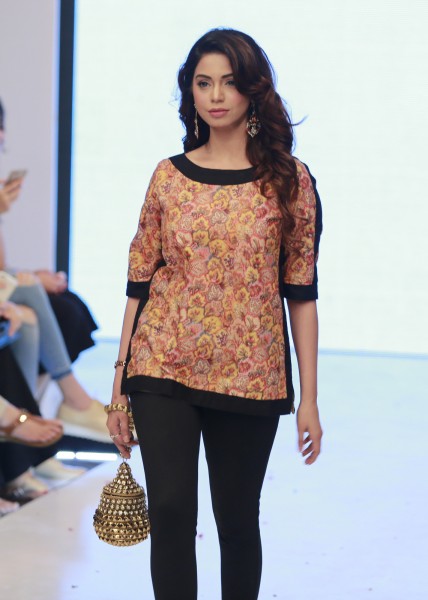 Generation Yellow Deluxe Voile Fusion