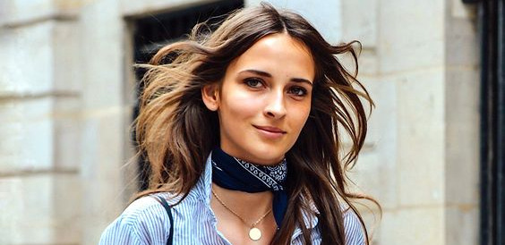 NECK SCARVES & CHOKERS