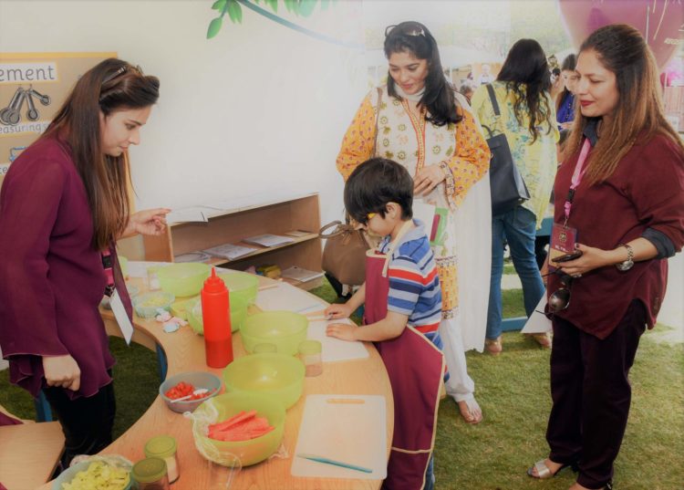 Children practice independent decision-making under supervision-001