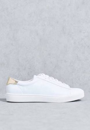 White Sneakers 