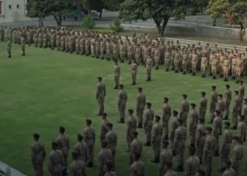 SINF-E-AAHAN EP 10: CONTINUES TO IMPRESS US