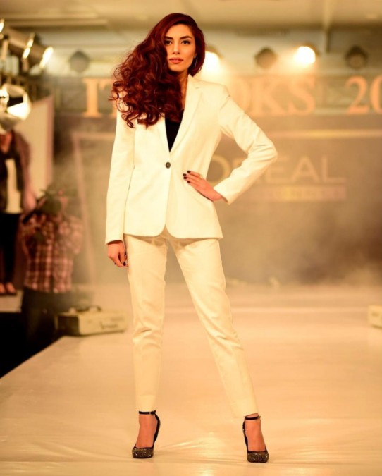 Top Pakistani fashion models