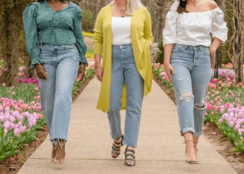 8 DENIM TRENDS FOR EVERY GIRL IN 2022