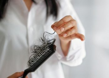 HOW TO CARE FOR YOUR HAIR IN YOUR 30s