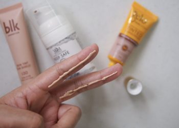 THERE’S A MORE EFFECTIVE WAY TO APPLY SUNSCREEN