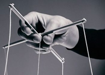 How To Tell If Someone Is Gaslighting You